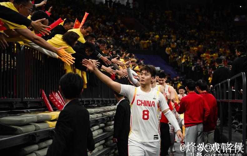 外援领衔 上海男排 本土新秀全力出击